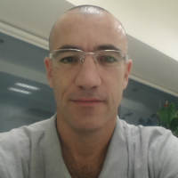 ד"ר נדב סלייפר, כירורג ילדים