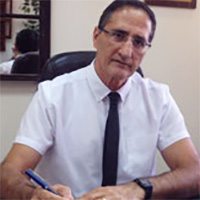 עו"ד פז שרלי