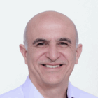 ד"ר עזיז שופאני בנצרת עילית (נוף הגליל)