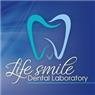 לוגו של לייף סמייל life smile - תמונת לוגו