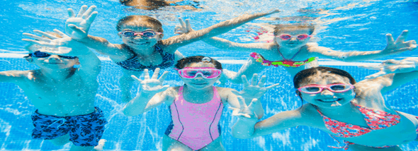 שיטות לימוד שחיה - לומדים לשחות בחומר - תמונת המחשה