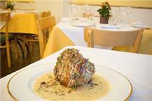 תמונה שצולמה להמחשת העבודות של צ'לו דגים