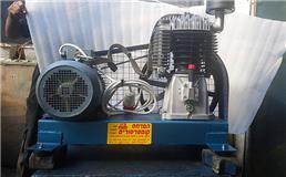 תמונה של המדחס קומפרסורים