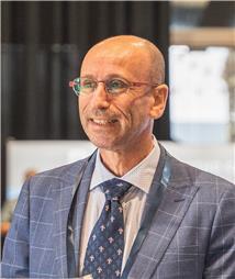 תמונה שצולמה להמחשת העבודות של ד"ר שפינקו יואב - מומחה לאורתודונטיה תמונה של ד"ר שפינקו יואב - מומחה לאורתודונטיה