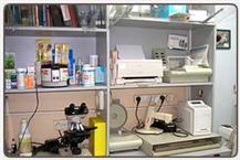 מעבדה וטרינרית לטיפול בחיות