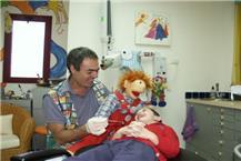 תמונה שצולמה להמחשת העבודות של ד"ר שטיינברגר אריק-רופא שיניים לילדים תמונה של ד"ר שטיינברגר אריק-רופא שיניים לילדים