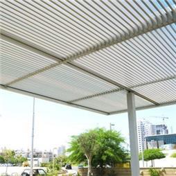 פרגולות על עמודים