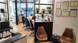 תמונה שצולמה להמחשת העבודות של אס.אר. דנטליין תמונה של אס.אר. דנטליין