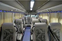 כלי רכב גדולים ומרווחים