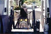 תמונה שצולמה להמחשת העבודות של א.ס. הסעים בע"מ כלי רכב מצוידים במעלון