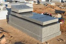 תמונה שצולמה להמחשת העבודות של אבן גל - 3 הקמת מצבות