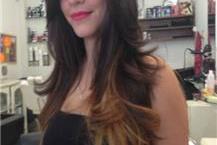 תמונה שצולמה להמחשת העבודות של איציק אילוז אומנות בשיער עיצוב שיער בעפולה