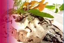 תמונה של פאנץ' ליין-המלצרים המזמרים בע"מ