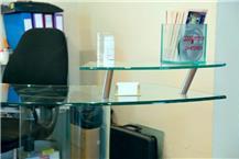 תמונה שצולמה להמחשת העבודות של זכוכית 2000 - 2 שולחנות מזכוכית