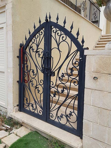 תמונה שצולמה להמחשת העבודות של מסגרית תורג'מן ובניו תמונה של מסגרית תורג'מן ובניו