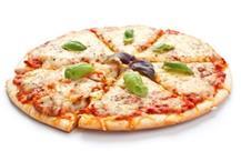 פיצה משפחתית