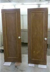 תמונה שצולמה להמחשת העבודות של מצבעת חיים וחידוש רהיטים תמונה של מצבעת חיים וחידוש רהיטים