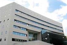 בניין עם משרד עו"ד 