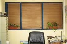 תמונה שצולמה להמחשת העבודות של וילונות סנרול-מוצרי הצללה וילון וניציאני