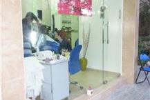 דלתות מזכוכית