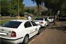 תמונה שצולמה להמחשת העבודות של מוניות כלנית כרמיאל בע"מ הסעת עובדים