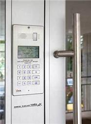 תמונה שצולמה להמחשת העבודות של א. בלייכר תעשיות בע"מ אינטרקום לבית פרטי