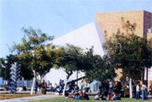 תמונה שצולמה להמחשת העבודות של המסלול האקדמי המכללה למינהל - 1 לימודים לתאור ראשון