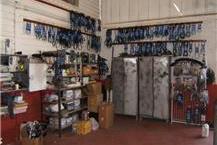 תמונה שצולמה להמחשת העבודות של מוסך הסוללים מוסכים