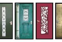תמונה שצולמה להמחשת העבודות של דלתות ירושלים בע"מ דלתות במגוון צבעים