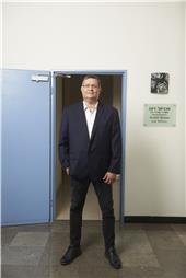 תמונה שצולמה להמחשת העבודות של עו"ד רונן אבניאל (ביטוח לאומי) תמונה של עו"ד רונן אבניאל (ביטוח לאומי)