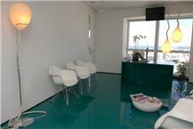 תמונה שצולמה להמחשת העבודות של פרופ' יובל ירון גנטיקאי ורופא נשים טיפול בנשים בגיל המעבר