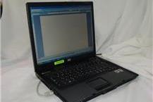 תמונה שצולמה להמחשת העבודות של מוניטור מחשבים התקנת תוכנות מחשב