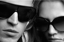 תמונה שצולמה להמחשת העבודות של קשר עין מכון אופטומטריה בע"מ - 3 מגוון משקפי שמש