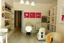 תמונה שצולמה להמחשת העבודות של קוסמטיקה ואפילציה SARA הסרת שיער באפילציה ובשעווה