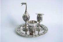 תמונה שצולמה להמחשת העבודות של פנינת הקודש קופות צדקה