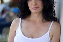 תמונה שצולמה להמחשת העבודות של ניילס קולג' חומרים, ציוד וקישוט לציפורניים - 1  שיווק ציוד קוסמטיקה וציפורניים