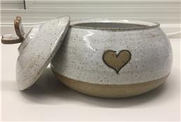 תמונה שצולמה להמחשת העבודות של ליאת רז- רוח הבית היהודי לימודי אמנות