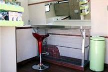 מספרת כלבים בהוד השרון