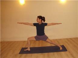 תמונה שצולמה להמחשת העבודות של רונית אמיר- איינגאר יוגה יוגה לגברים