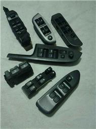 תמונה שצולמה להמחשת העבודות של זגגות רכב גולן תמונה של זגגות רכב גולן