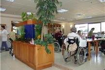 תמונה שצולמה להמחשת העבודות של בית גיל - ים חדר אוכל בדיור מוגן