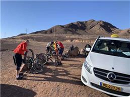 תמונה שצולמה להמחשת העבודות של מוניות הכוהנים - 2 תמונה של מוניות הכוהנים