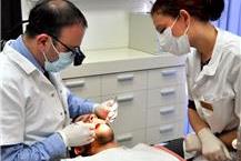 תמונה של ד"ר פנחס שמעונוב- רופא שיניים