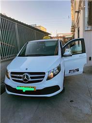 תמונה שצולמה להמחשת העבודות של הסעות גדולות תמונה של הסעות גדולות