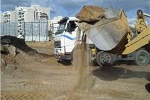 תמונה שצולמה להמחשת העבודות של איציק כהן פינוי פסולת פינוי פסולת במשאית