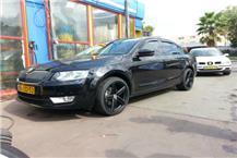 תמונה שצולמה להמחשת העבודות של צמיגי טופ דרייב פנצ'ריה מכירת צמיגים