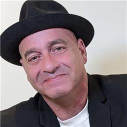תמונה של עו"ד שחר ברוט