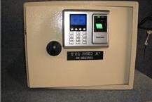 תמונה שצולמה להמחשת העבודות של המרכז הארצי לכספות כספת ביומטרית