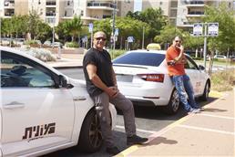 תמונה של מוניות ניצב בע"מ