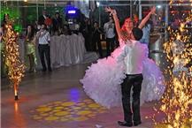 תמונה שצולמה להמחשת העבודות של צור אברהם דאנס שאו קונטיננטל ריקוד ותנועה למתקדמים